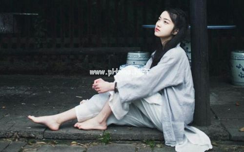 最新朋友圈关于爱情伤感的句子